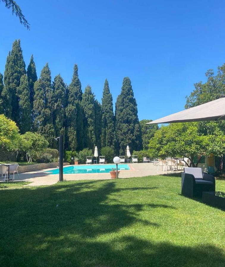 B&B Villa Il Poggetto Venturina Terme Bagian luar foto
