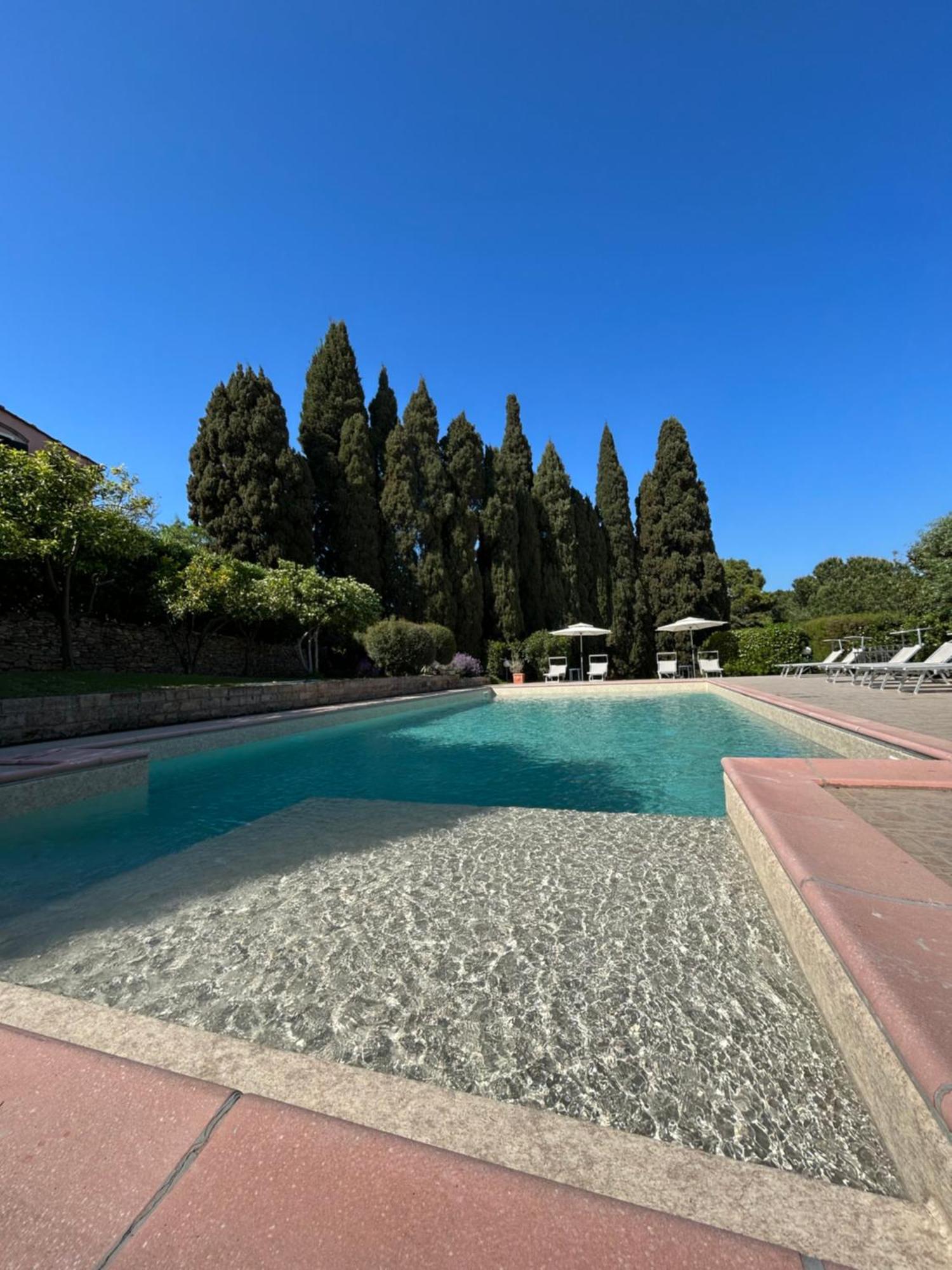 B&B Villa Il Poggetto Venturina Terme Bagian luar foto
