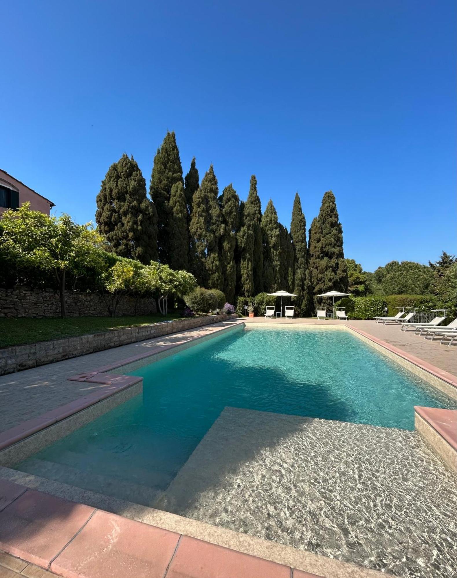 B&B Villa Il Poggetto Venturina Terme Bagian luar foto