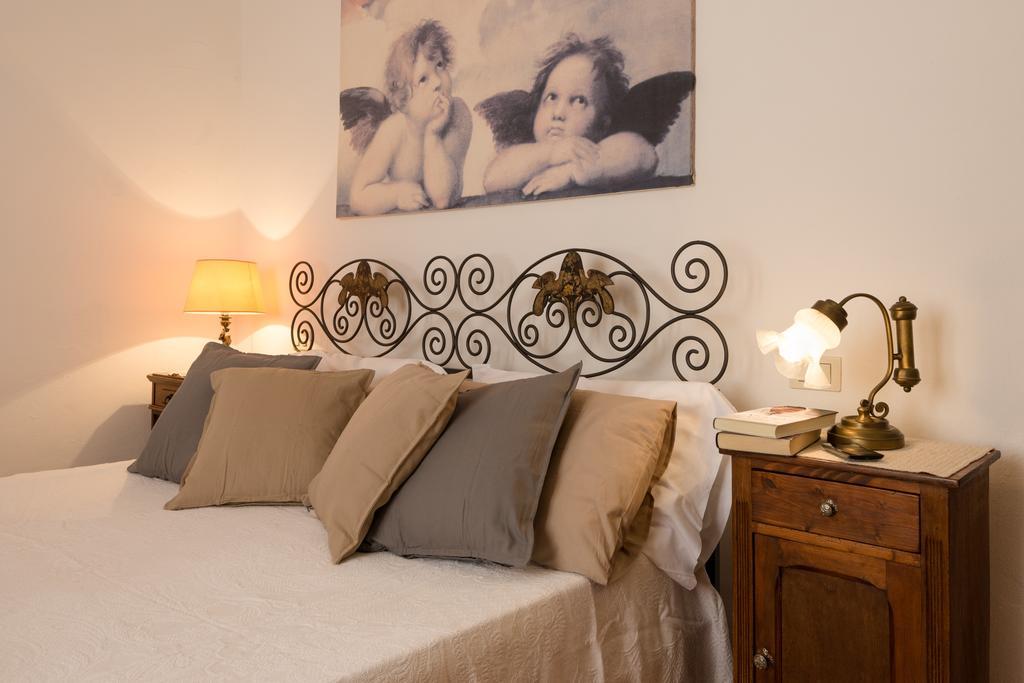 B&B Villa Il Poggetto Venturina Terme Ruang foto